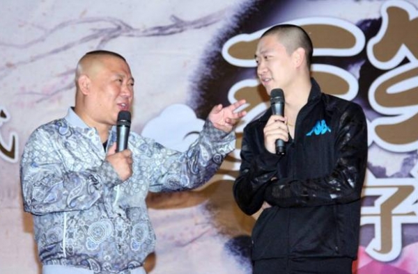 曹云金有李菁一半聪明，也不至于落寞，而岳云鹏恰好明白这个道理