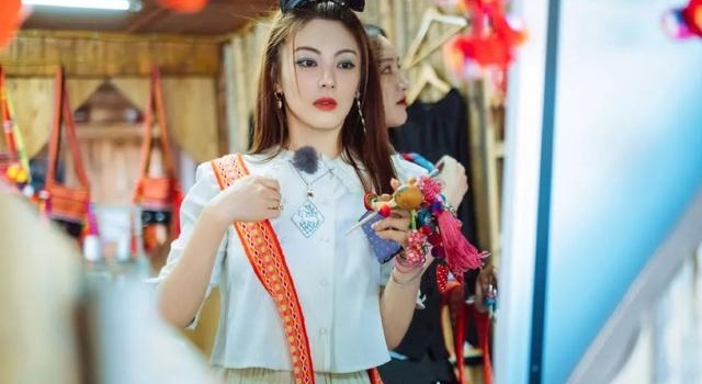 大花雪藏手下新人？