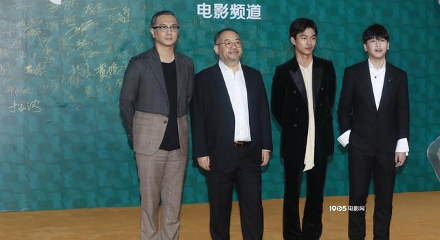 彭昱畅新作正在海南拍摄 影片《沐浴之王》将破亿