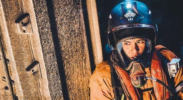 票房超越《神奇女侠1984》，《紧急救援》赢在够真实