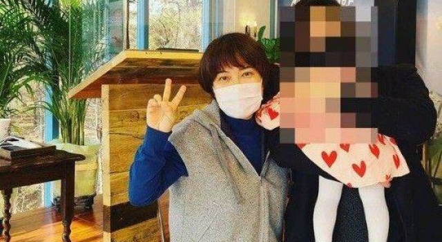 都这样了还去教会？韩国艺人疫情期间做礼拜陷争议