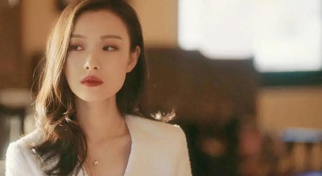 因为颜值被低估的演员倪妮，可她从来都不是只有美貌而已
