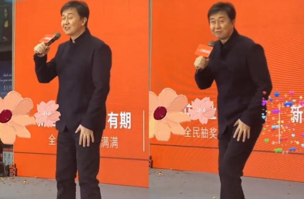付笛生跑商演舞台简陋，年过半百仍卖力演唱，儿子身价不菲成富豪