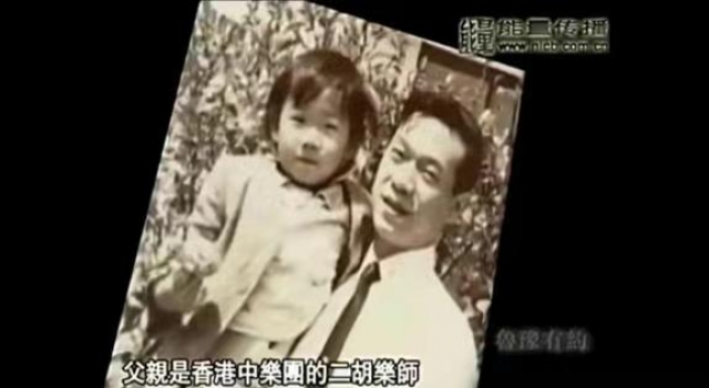 “风流歌星”林忆莲，和她背后的五个男人，“丑女”也疯狂