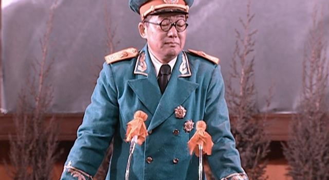 身为国产剧的两座高峰，它们之间0.1分的差距，是怎样拉开的？